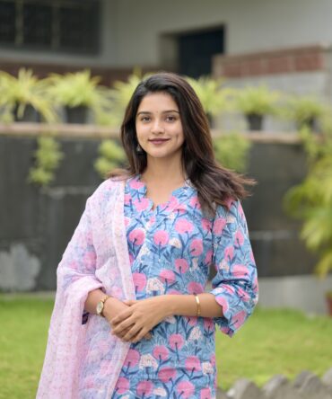 Rang: Handblock Sanganeri Print Kurta Set